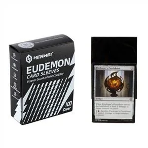 Mat qora MTG karta egasi
